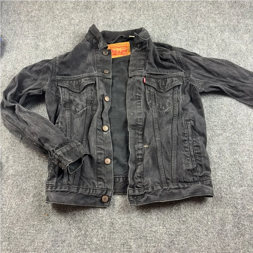 LEVI’S Women’s Black Denim Jean Trucker Jacket size: Small - Picture 1 of 6